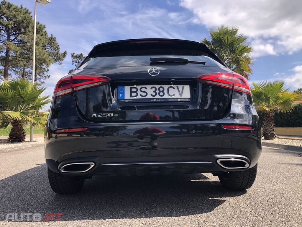 Mercedes-Benz A 250 e Progressive