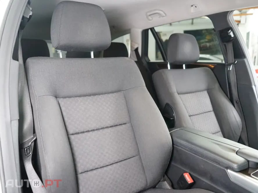 Mercedes-Benz E 250 CDi Elegance BlueEfficiency Auto.