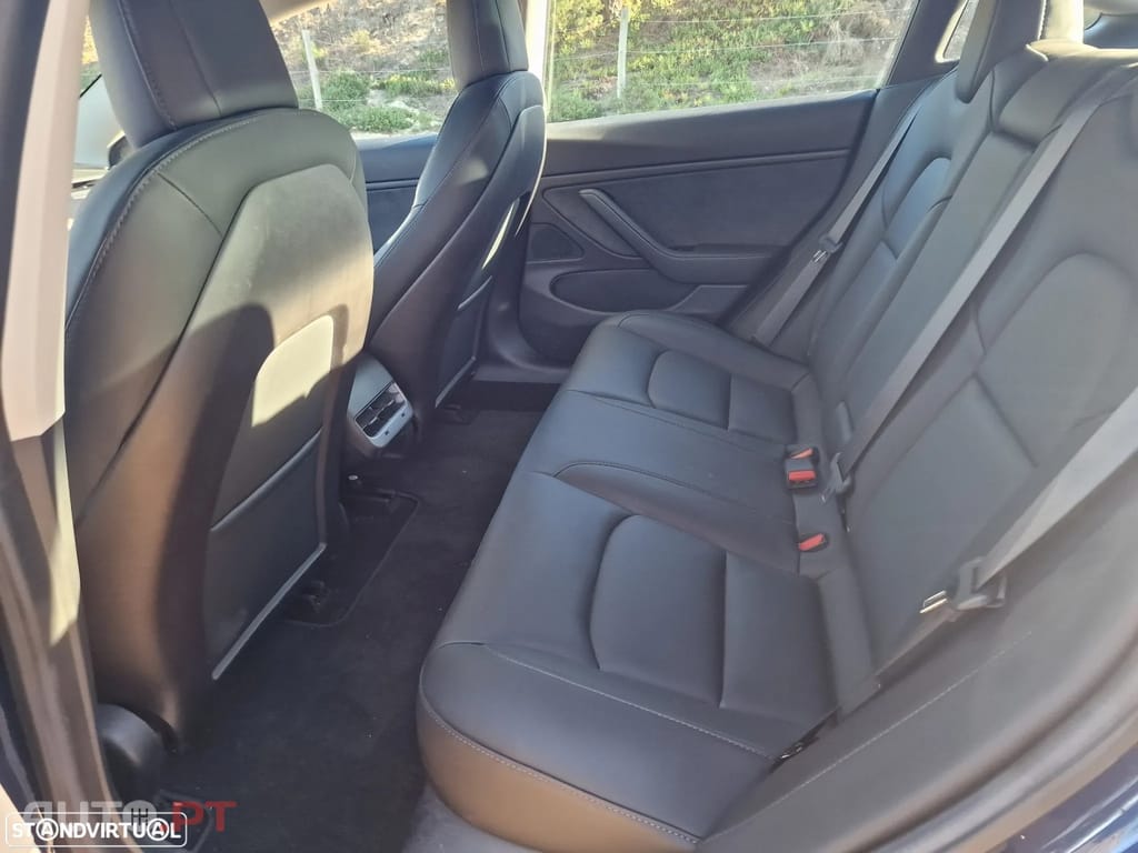 Tesla Model 3 AWD Dual Motor Performance