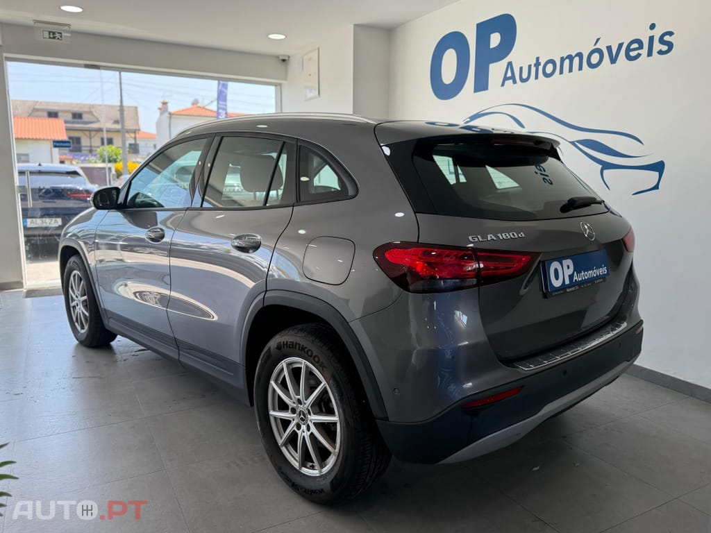 Mercedes-Benz GLA 180 d Style
