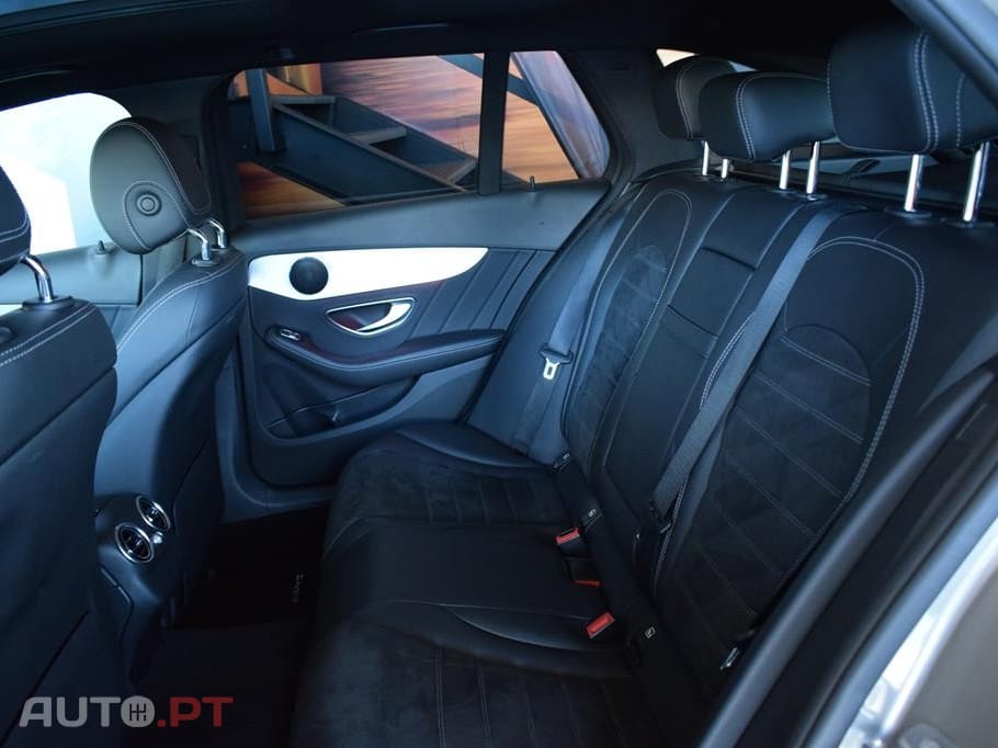 Mercedes-Benz C 220 d AMG Line