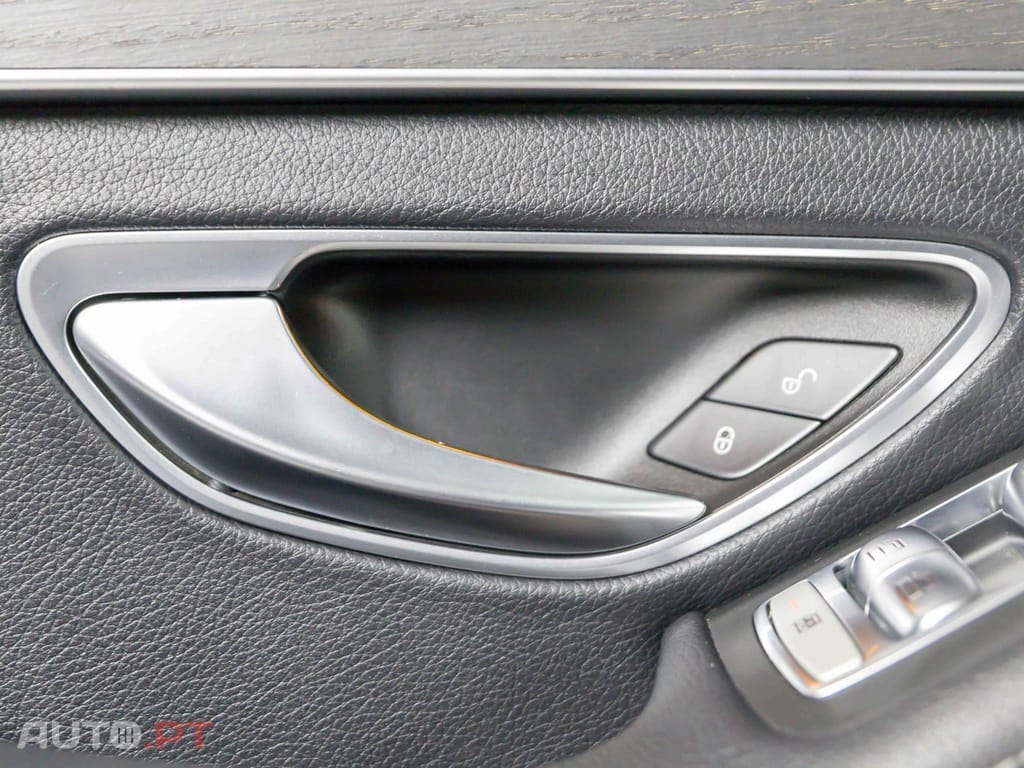 Mercedes-Benz C 300 de AMG Line