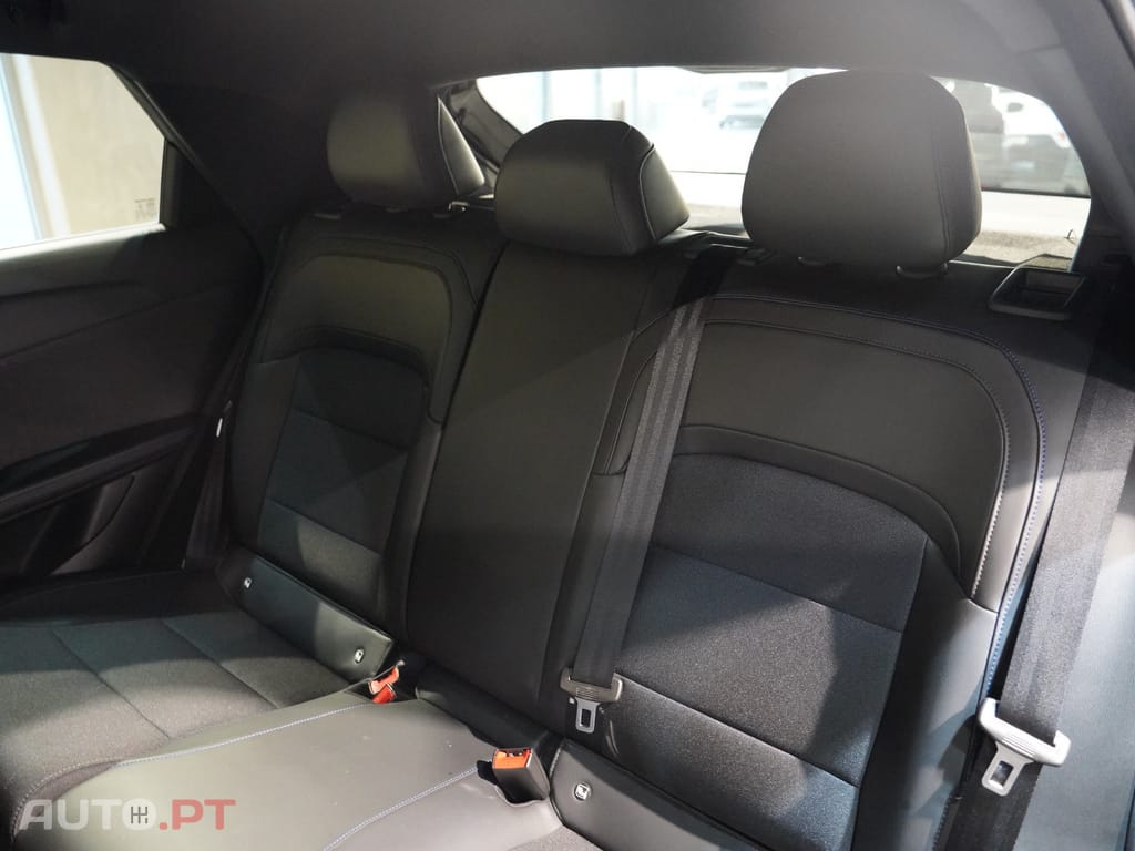 MG MG4 64 kWh Luxury