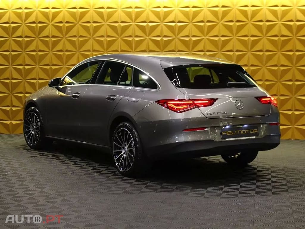 Mercedes-Benz CLA 250 e Shooting Brake Progressive