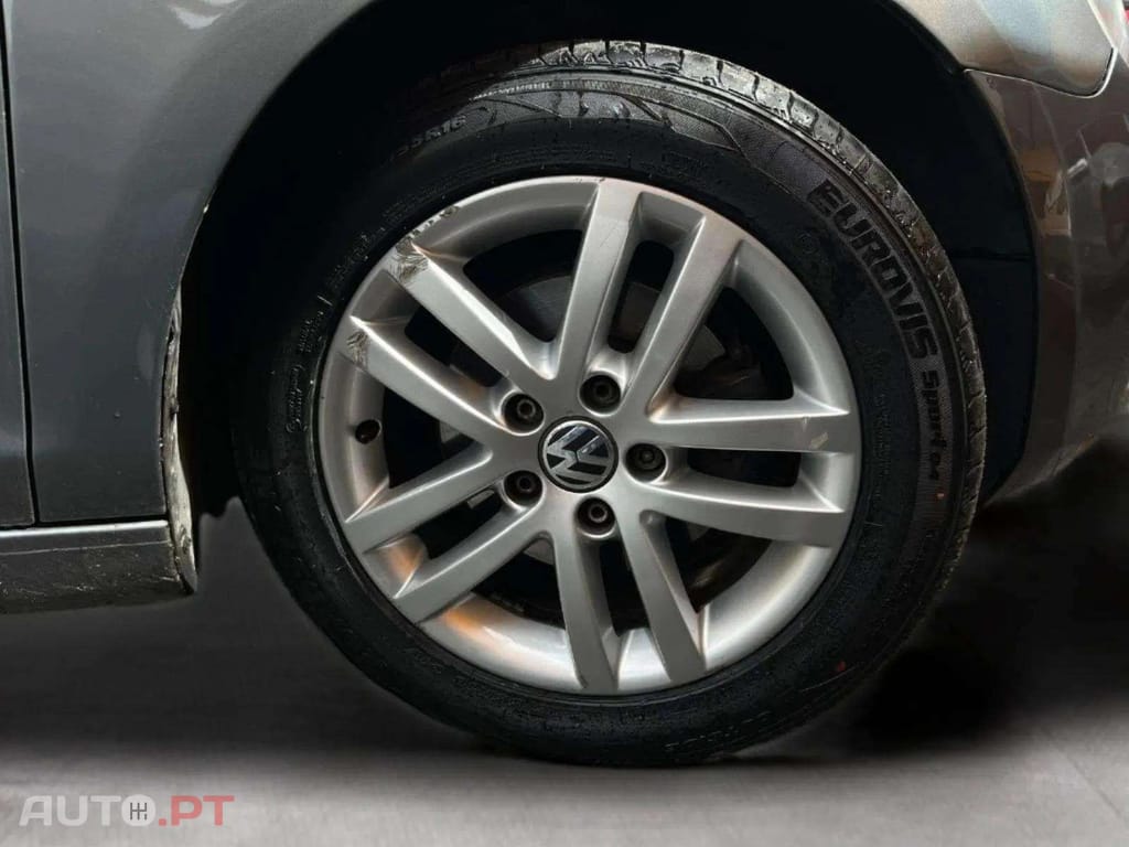 Volkswagen Golf 1.6 TDI CONFORTLINE