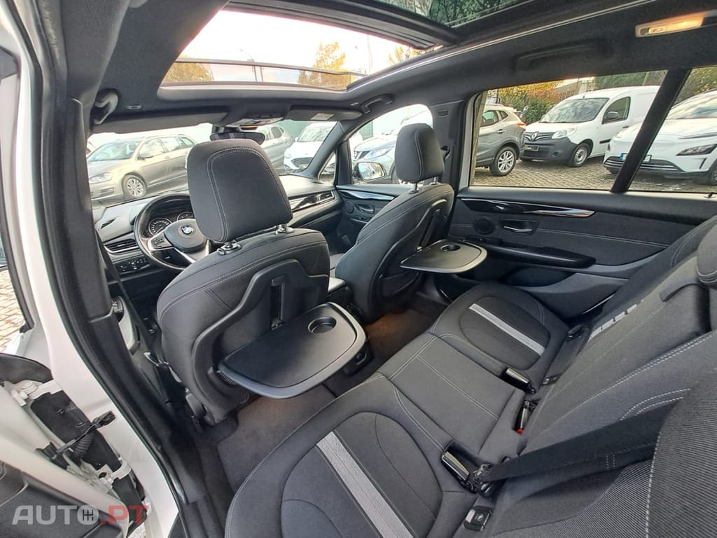 BMW 216 d 7L Line Sport
