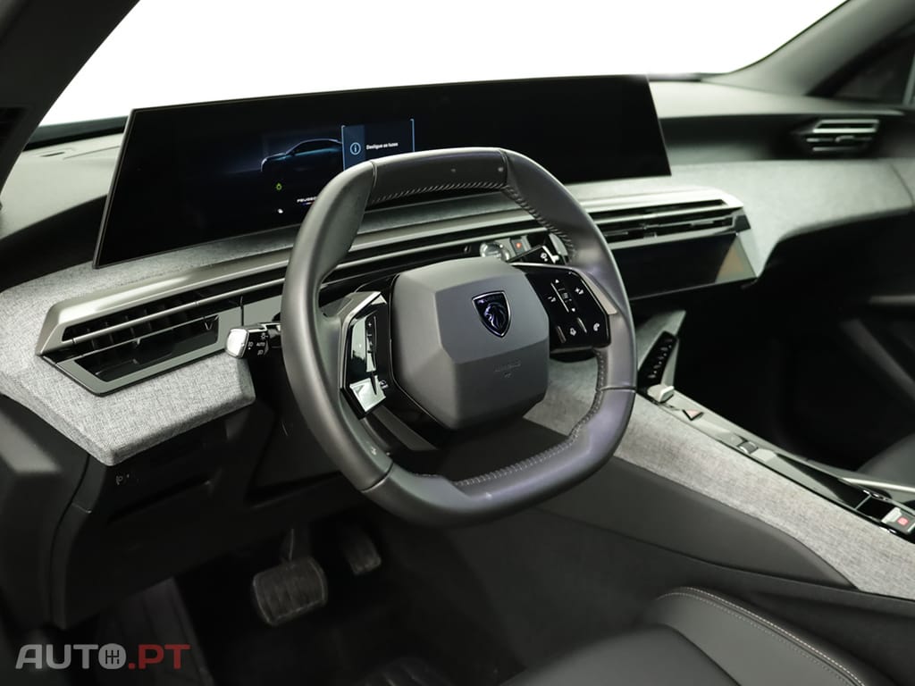 Peugeot 3008 3008 1.2 Hybrid Allure e-DCS6