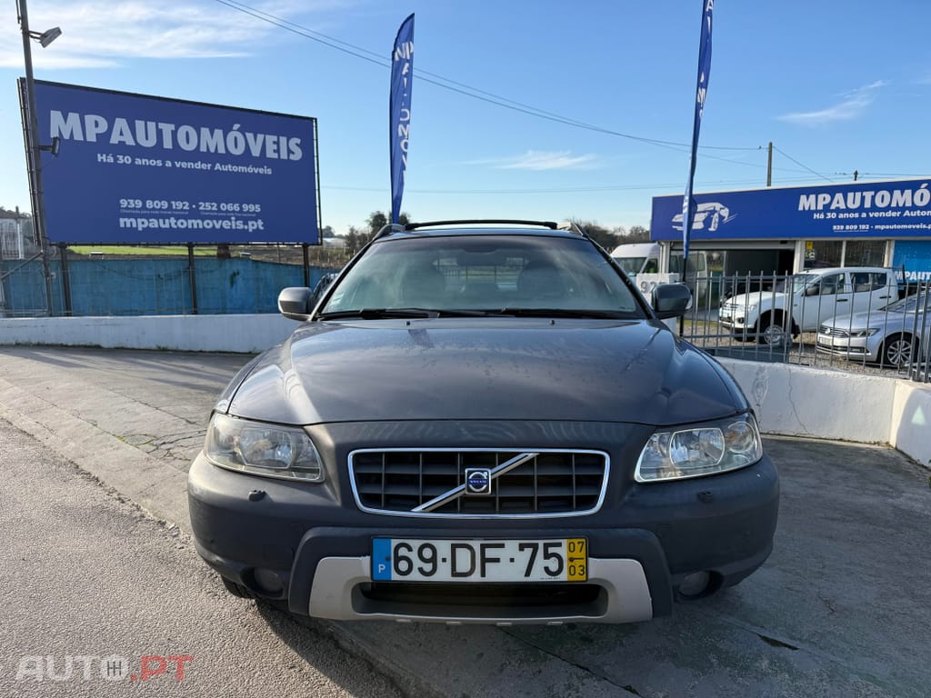Volvo XC70 2.4 D5 Nivel 2
