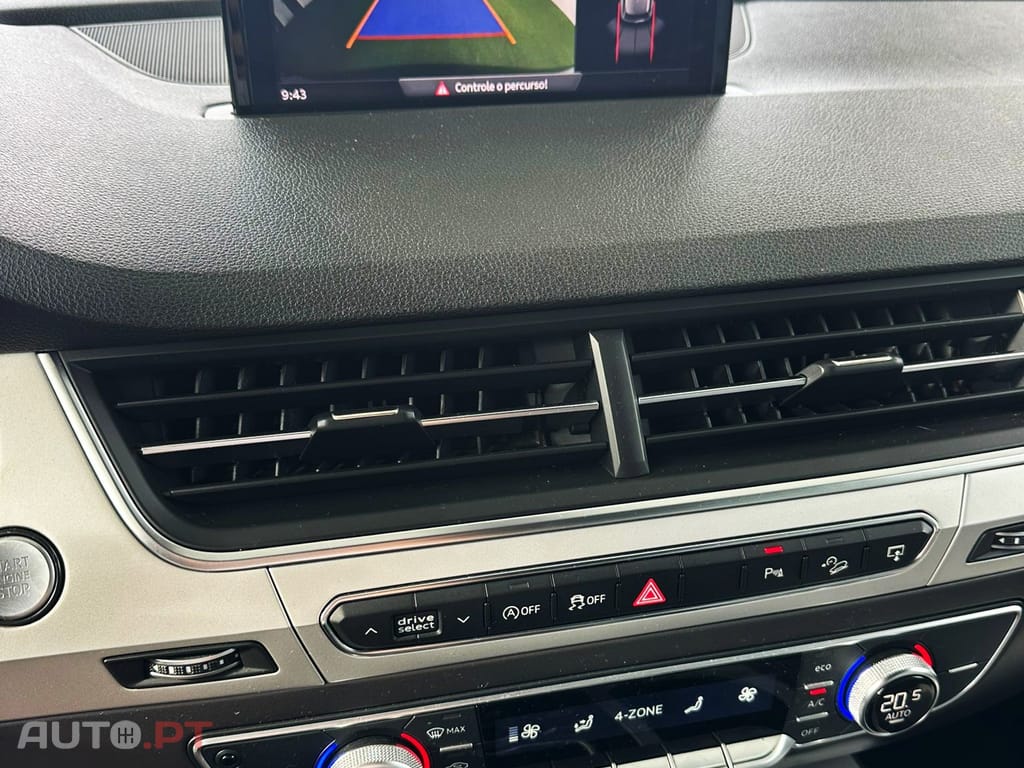 Audi Q7 quattro