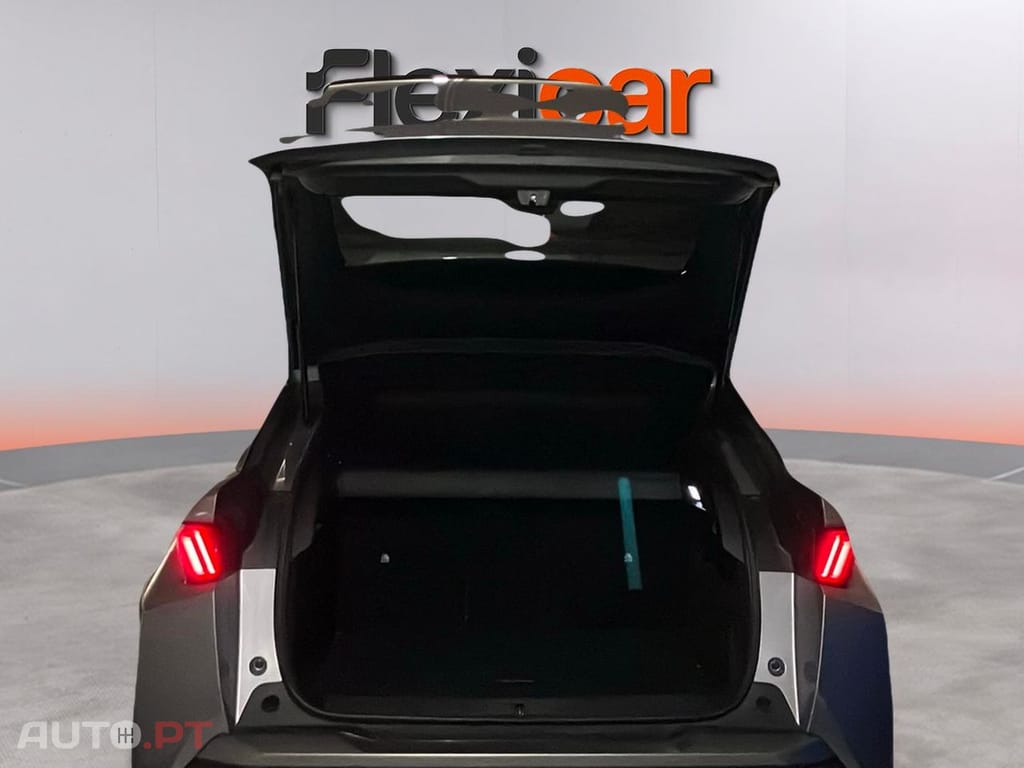 Peugeot 3008 1.2 Hybrid Allure e-DCS6