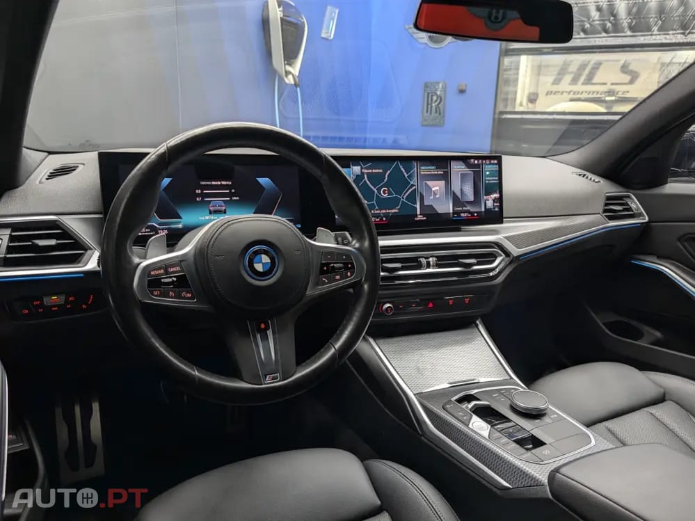 BMW 320 e Pack Desportivo M Auto