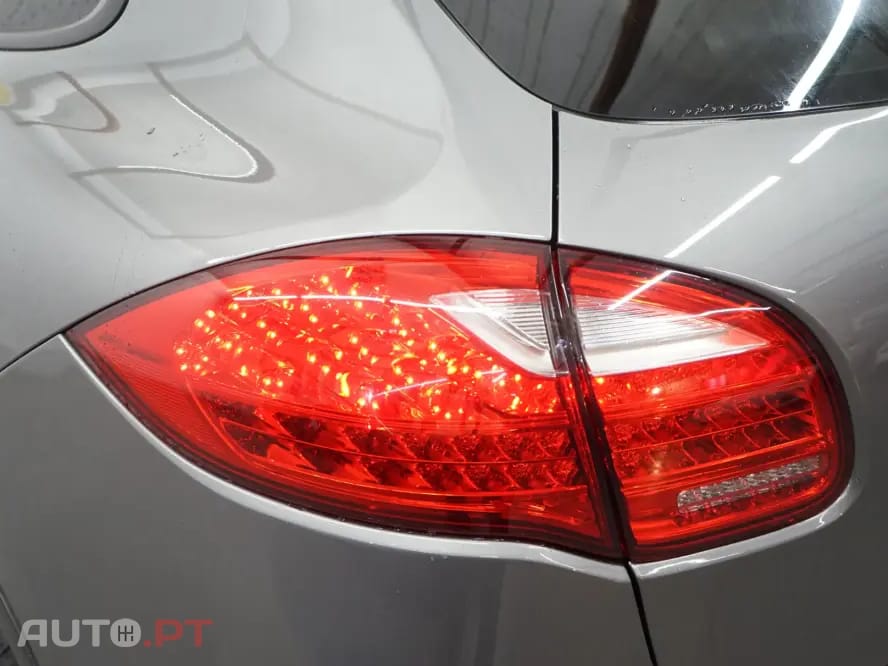 Porsche Cayenne Tiptronic