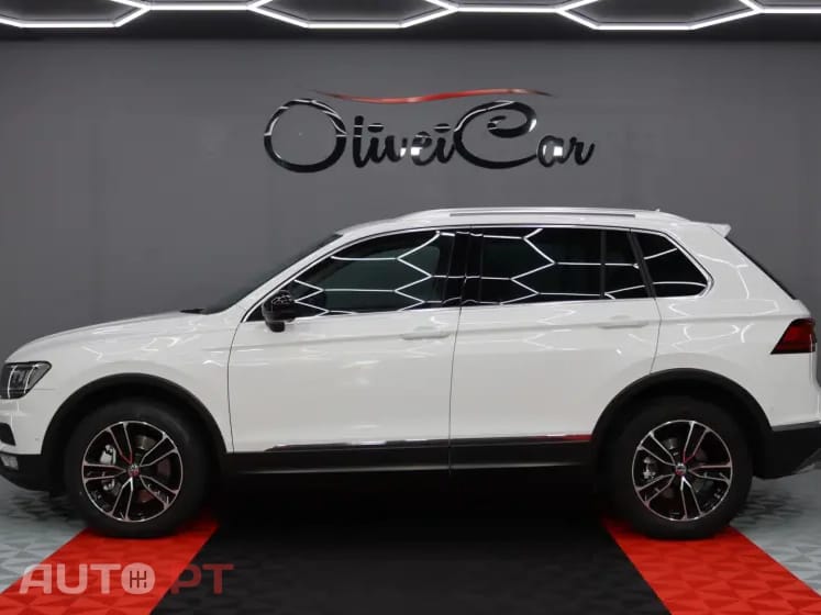 Volkswagen Tiguan 2.0 TDI Highline DSG 4Motion