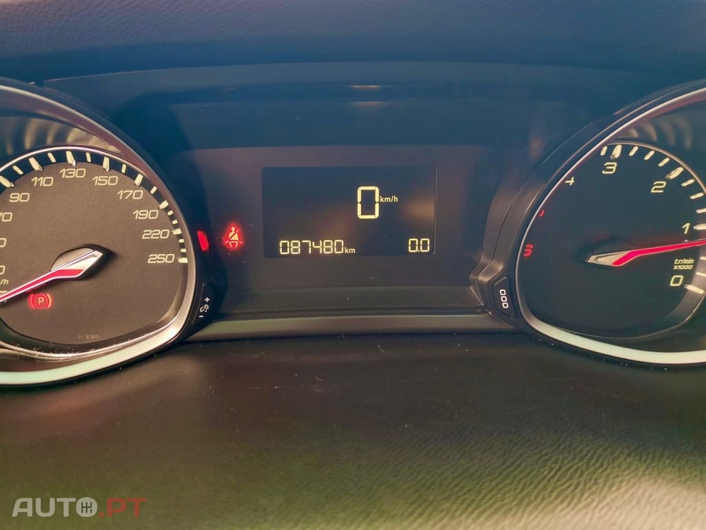 Peugeot 308 SW 1.5 BlueHDi Allure