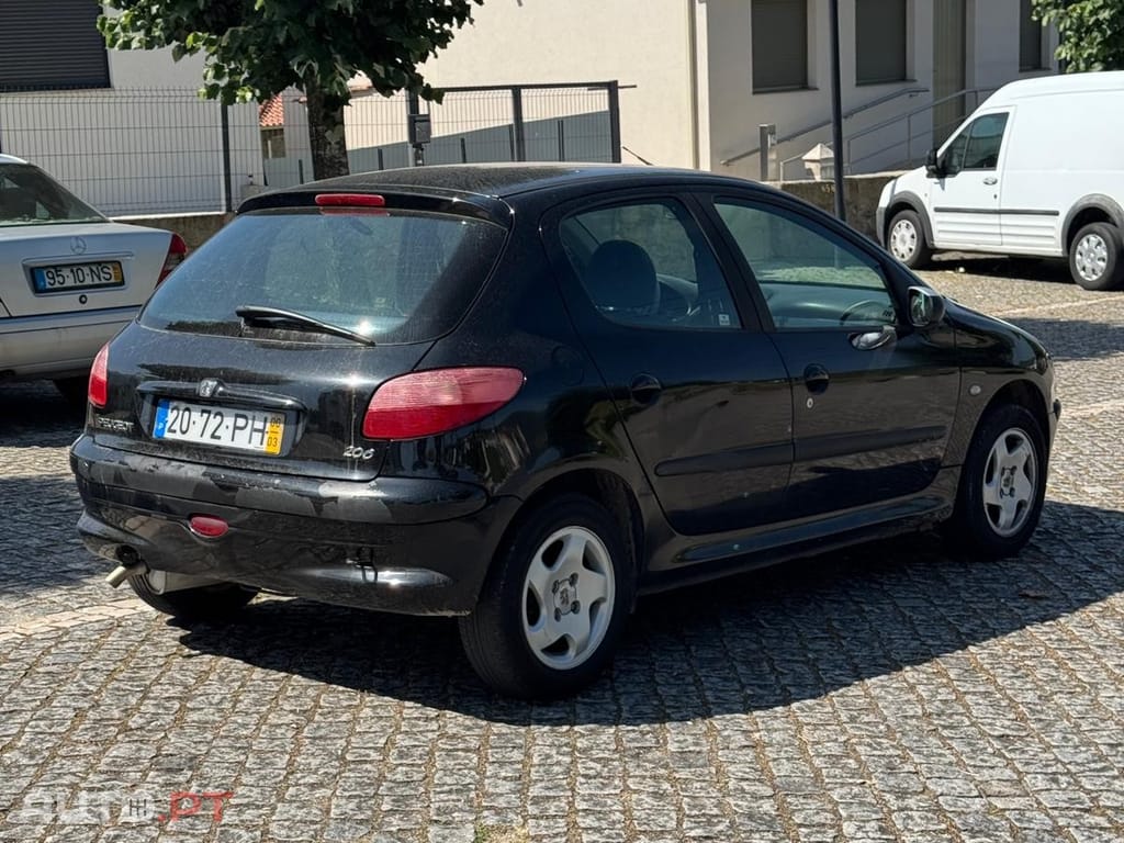 Peugeot 206 1.1 Color Line