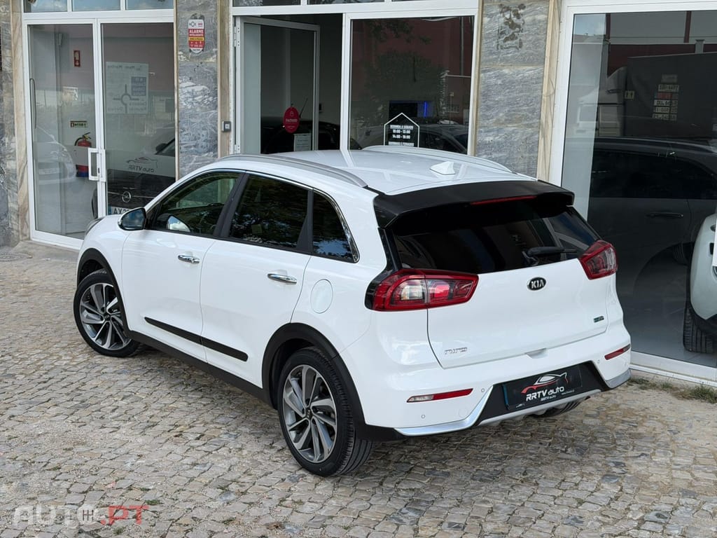 Kia Niro 1.6 GDi HEV Drive