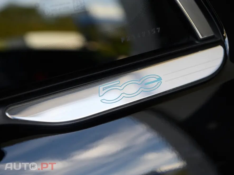 Fiat 500e 42 kWh Icon