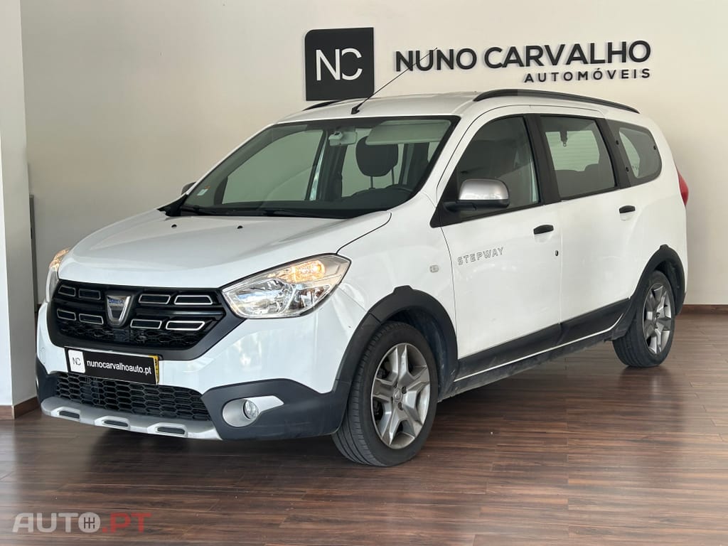 Dacia Lodgy 1.5 dCi Stepway 7L
