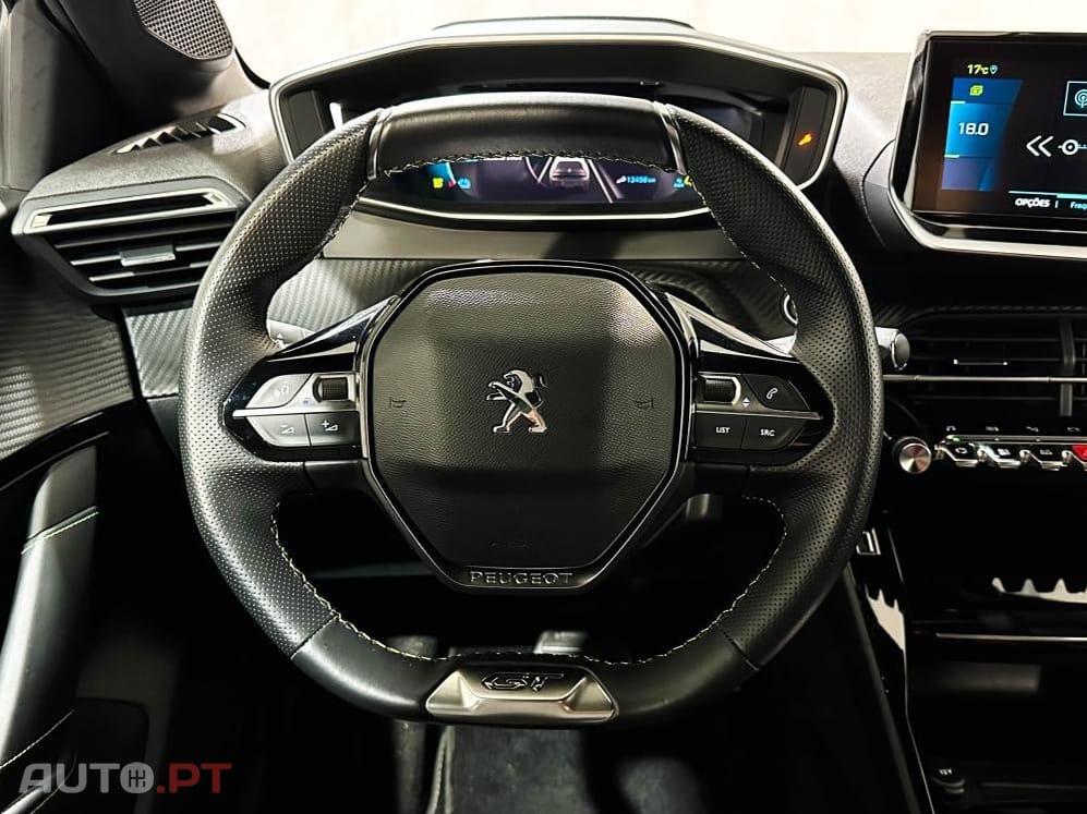 Peugeot E-208 50 kWh GT Pack