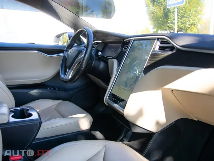 Tesla Model S P85D