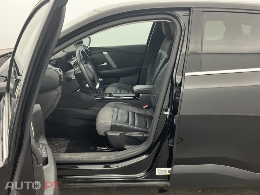 Citroen C4 1.2 PureTech Shine