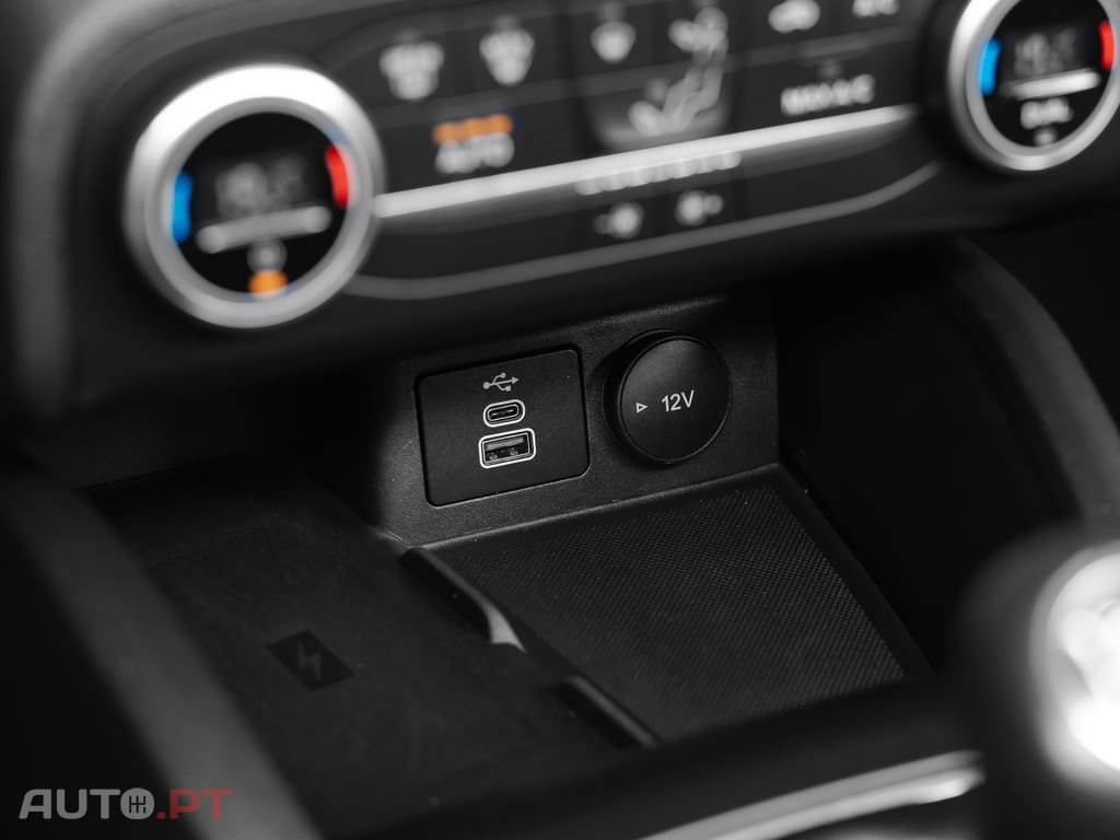 Ford Focus 1.0 EcoBoost MHEV Titanium