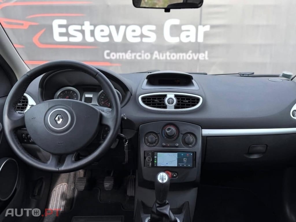 Renault Clio 1.2 16V Confort