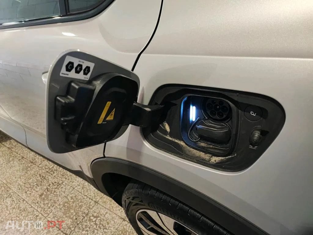 Volvo C40 Recharge Core