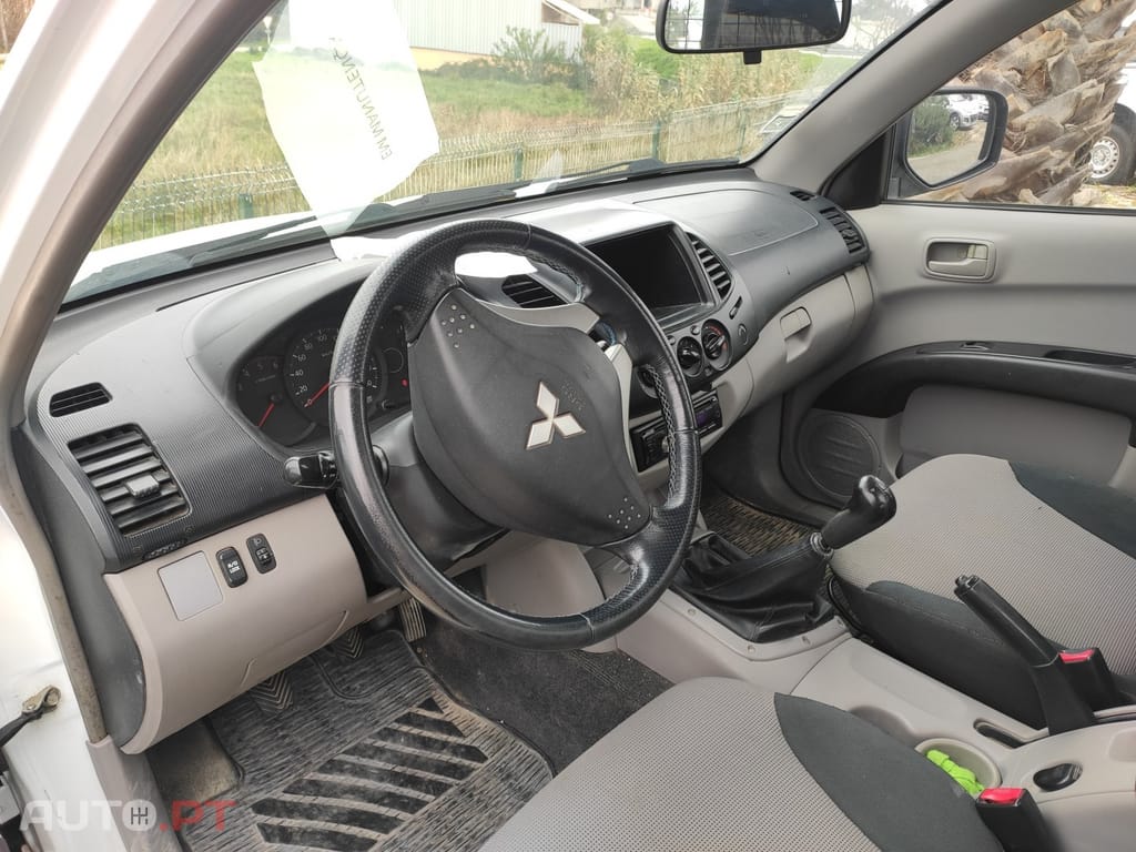 Mitsubishi L200 2.5 DID 4X4 CAB.SIMPLES
