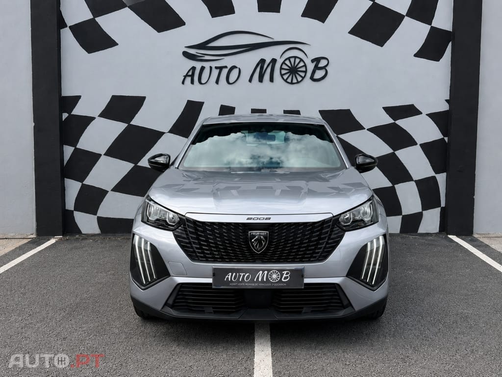 Peugeot 2008 1.2 Hybrid Style e-DCS6
