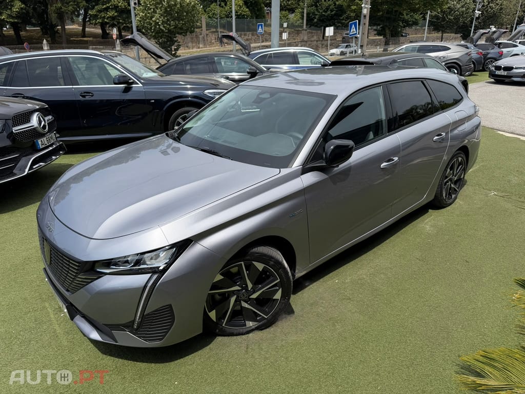 Peugeot 308 SW 1.6 Hybrid Allure Pack e-EAT8