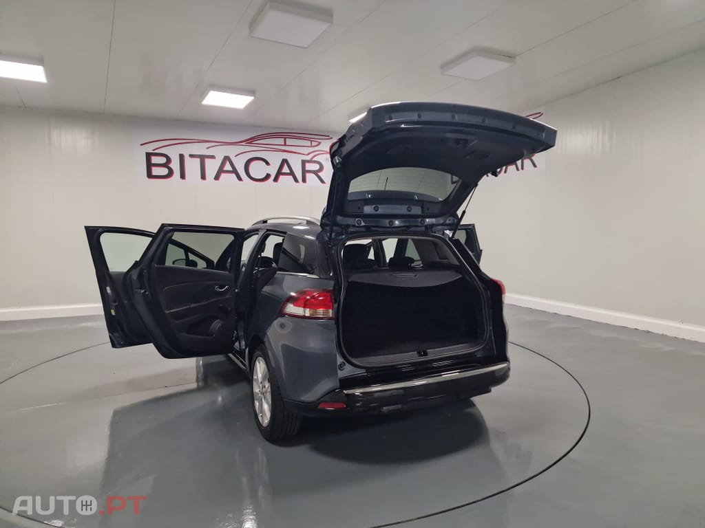 Renault Clio Sport Tourer 1.5 dCi Limited