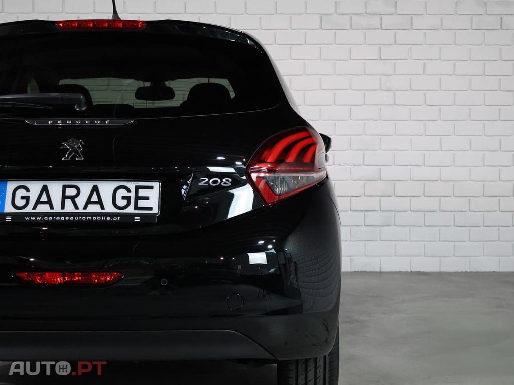 Peugeot 208 1.2 PureTech Allure Pack