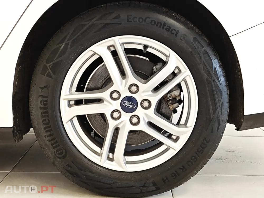 Ford Focus SW 1.0 EcoBoost MHEV Connected