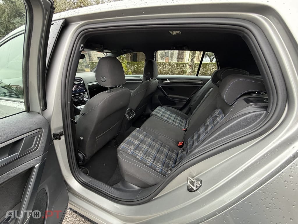 Volkswagen Golf 1.4 GTE Plug-in