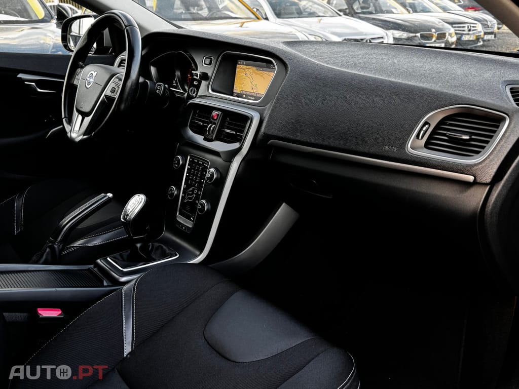 Volvo V40 1.6 D2 Momentum