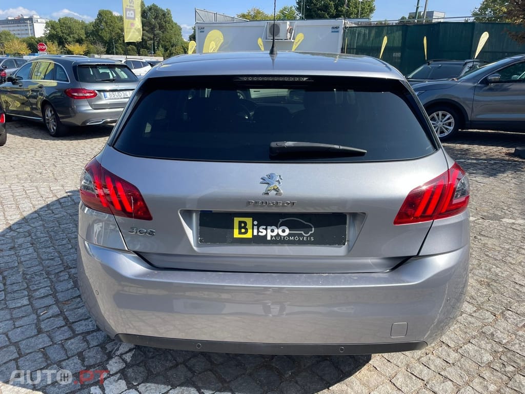 Peugeot 308 1.2 PureTech Style