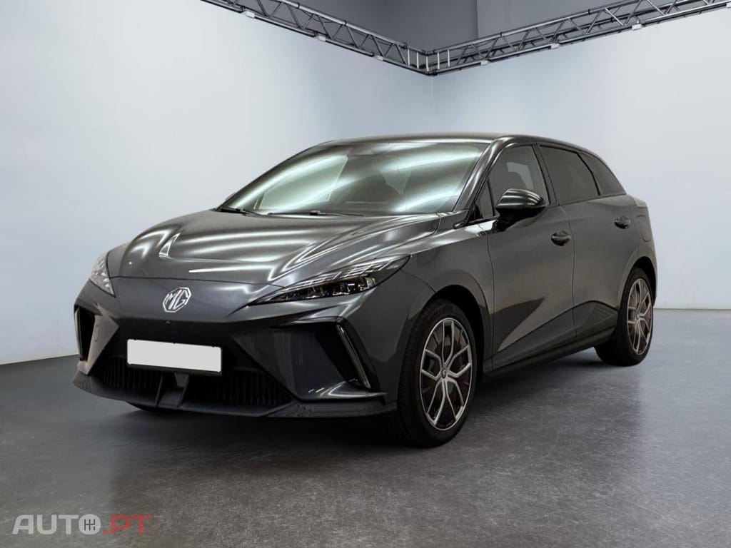 MG MG4 64 kWh Luxury