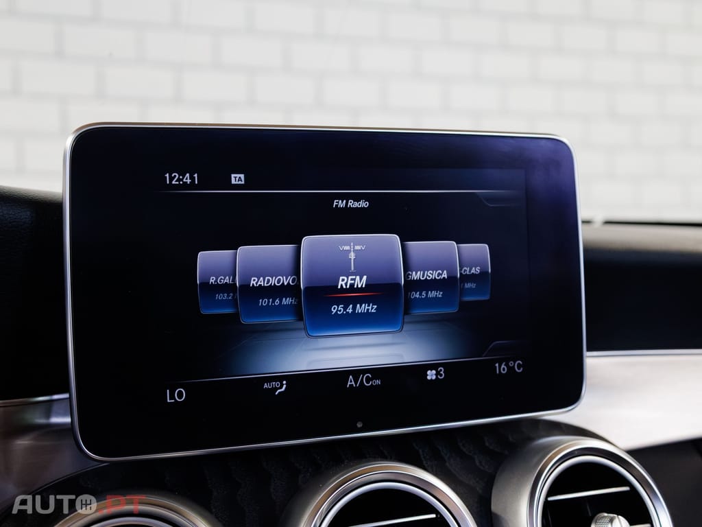 Mercedes-Benz C 220 d 9G-TRONIC AMG Line
