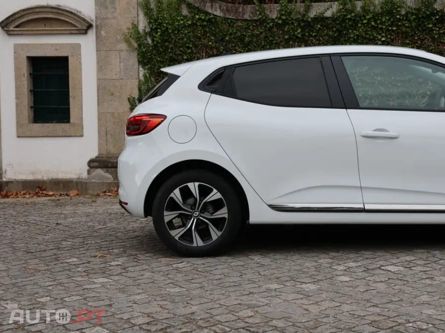 Renault Clio 1.0 TCe Evolution Bi-Fuel