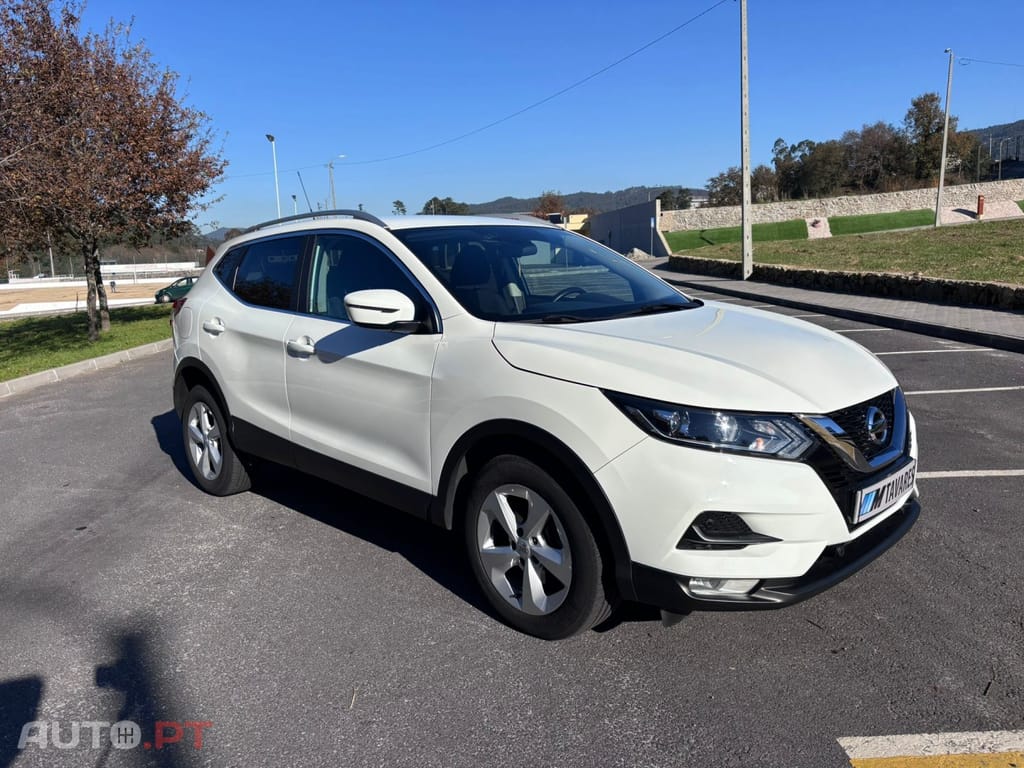 Nissan Qashqai 1.5 dCi N-Connecta Led