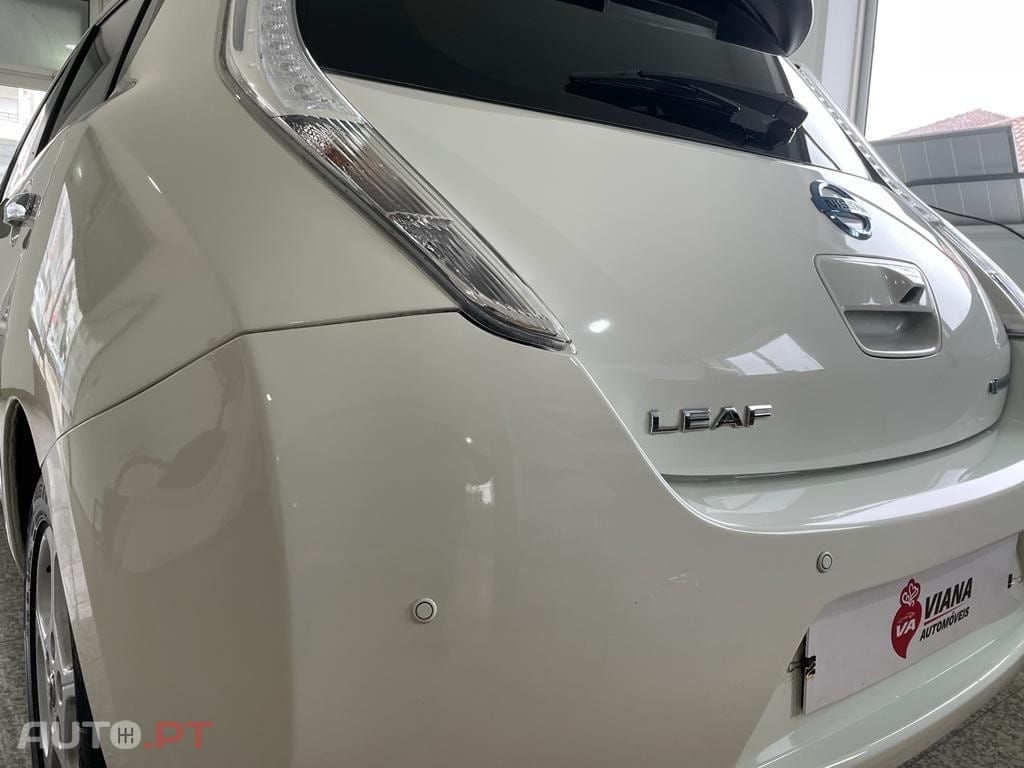 Nissan Leaf Acenta Limited Edition Flex