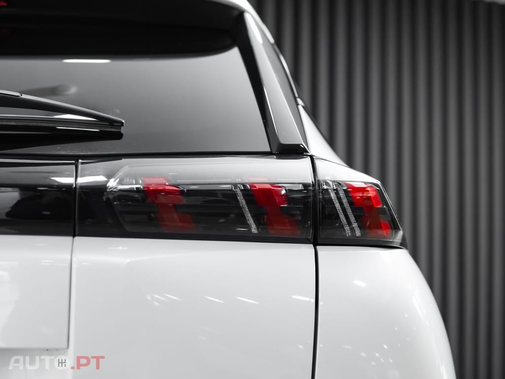 Peugeot E-2008 Allure