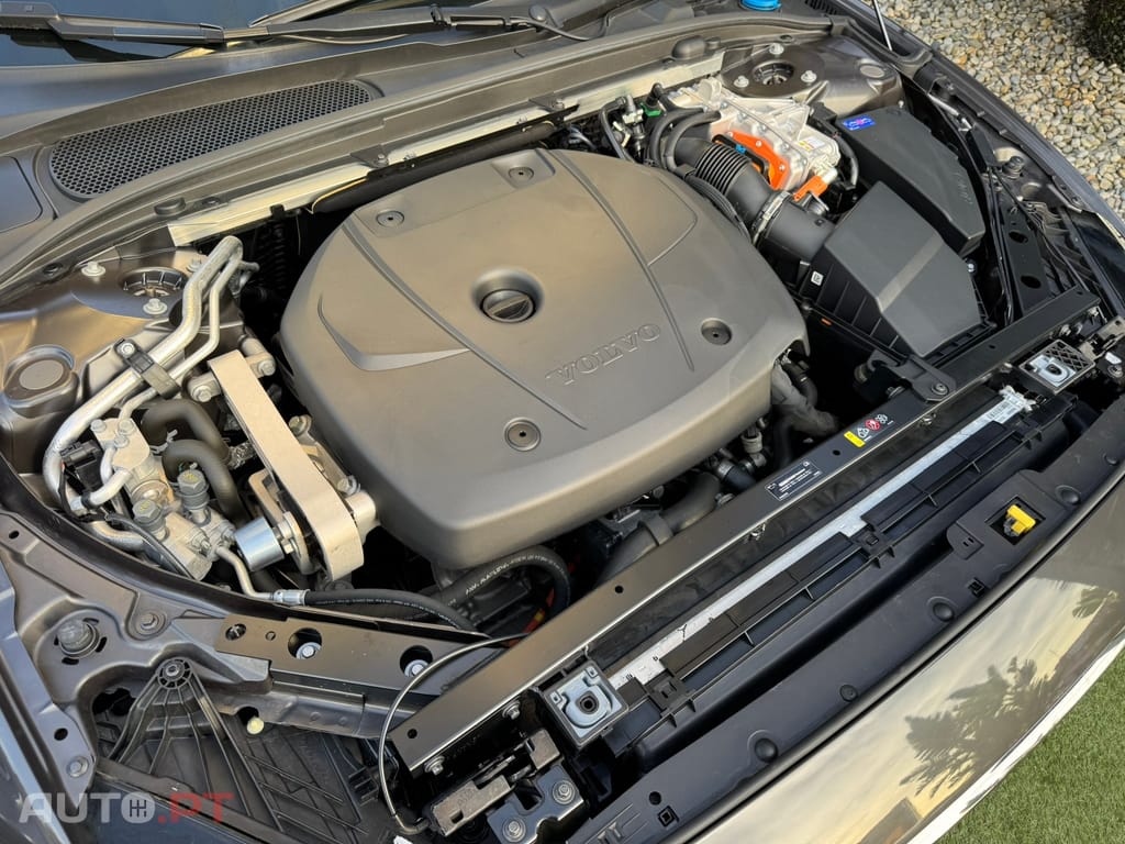 Volvo V60 2.0 T6 AWD TE Plus Bright