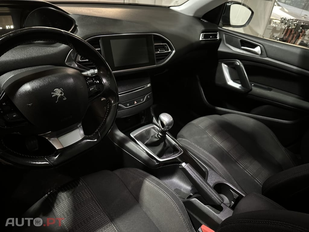 Peugeot 308 SW 1.6 BlueHDi Access