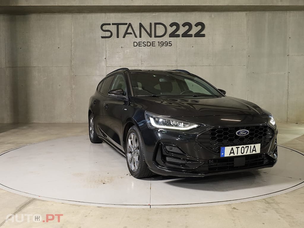 Ford Focus SW 1.0 EcoBoost MHEV ST-Line X