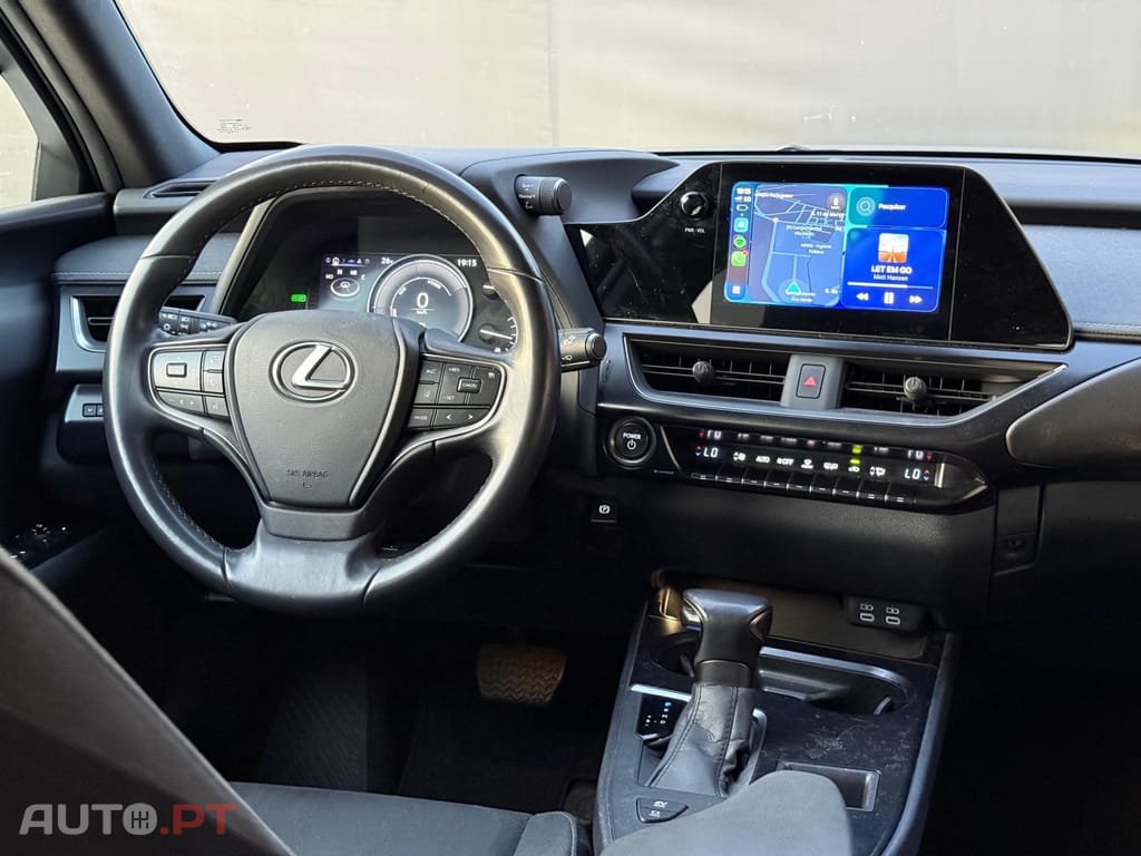 Lexus UX Executive