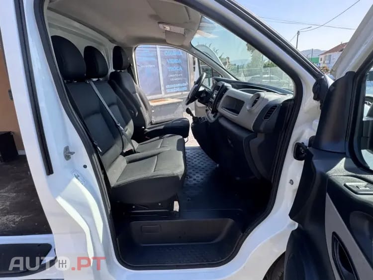 Renault Trafic 1.6 dCi L2H1 1.2T SS