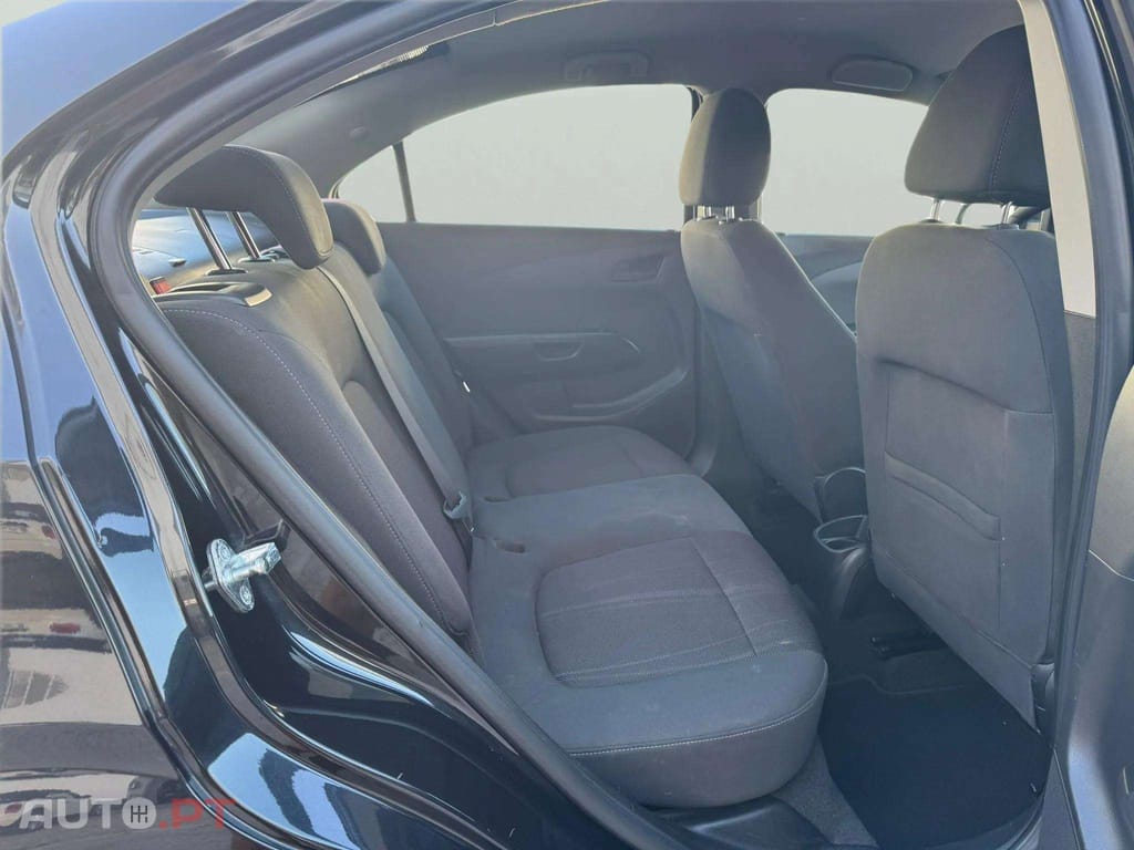 Chevrolet Aveo 1.2 LT Bi-Fuel