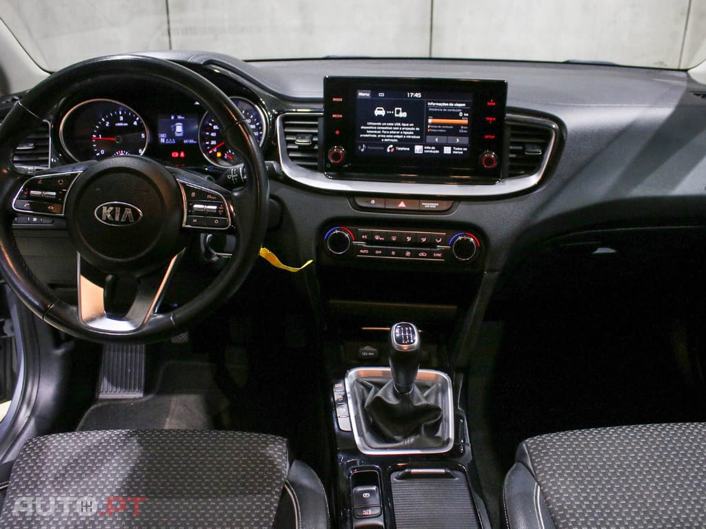 Kia Ceed SW 1.6 CRDi MHEV Drive
